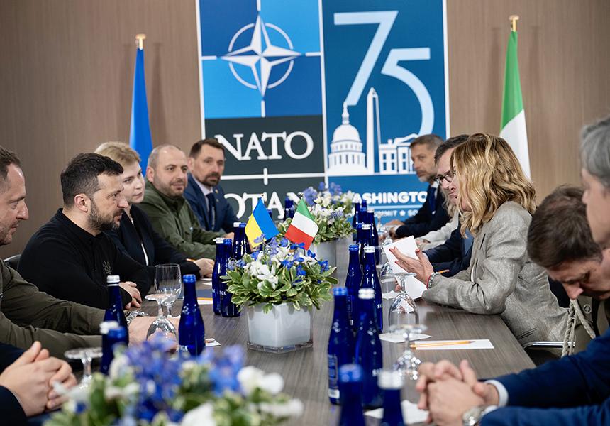 Incontro tra Meloni e Zelensky al vertice NATO