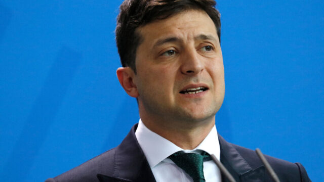 Zelensky durante un incontro
