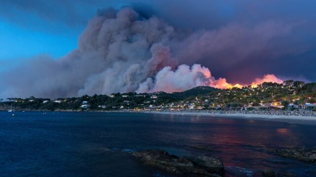 Incendi in Francia