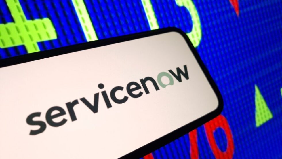 ServiceNow investe in BusinessNext per l'AI bancaria