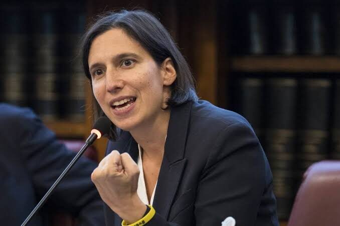 Elly Schlein durante un evento politico
