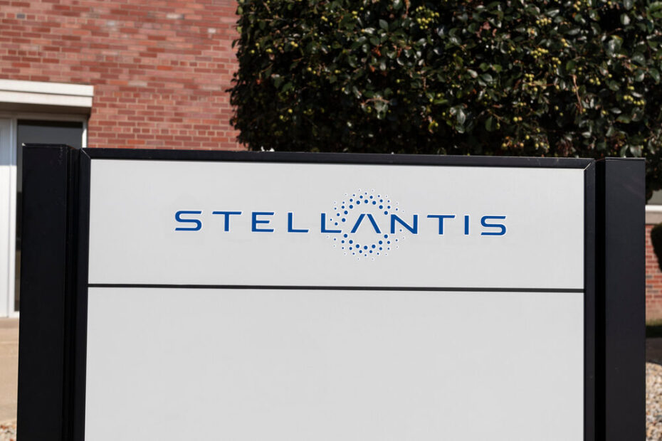 Stellantis Mirafiori e Pomigliano