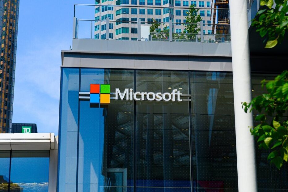 Microsoft e sindacati stabiliscono standard AI nelle scuole