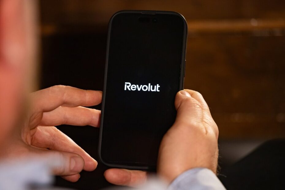 Revolut Pay with Smile