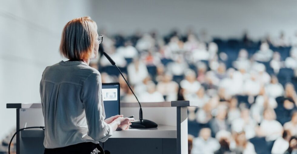 Immagine del Founder Summit 2026